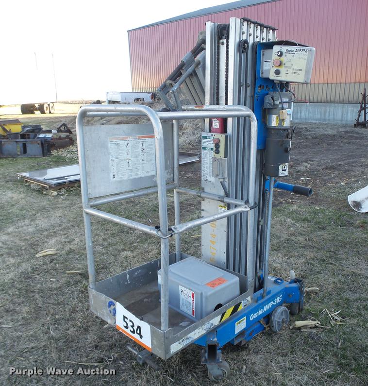 image for item DA0584 Genie 30AWP vertical lift