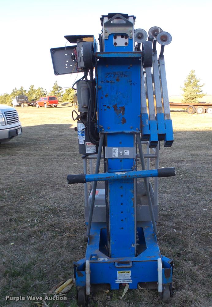 image for item DA0584 Genie 30AWP vertical lift