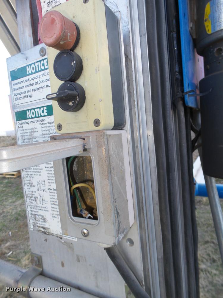 image for item DA0584 Genie 30AWP vertical lift