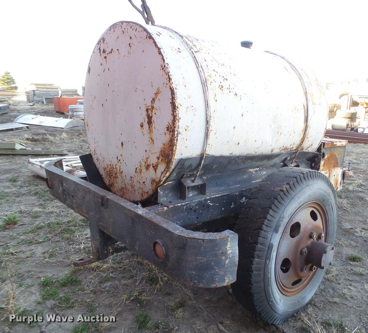 image for item DA0585 Shop built tank trailer