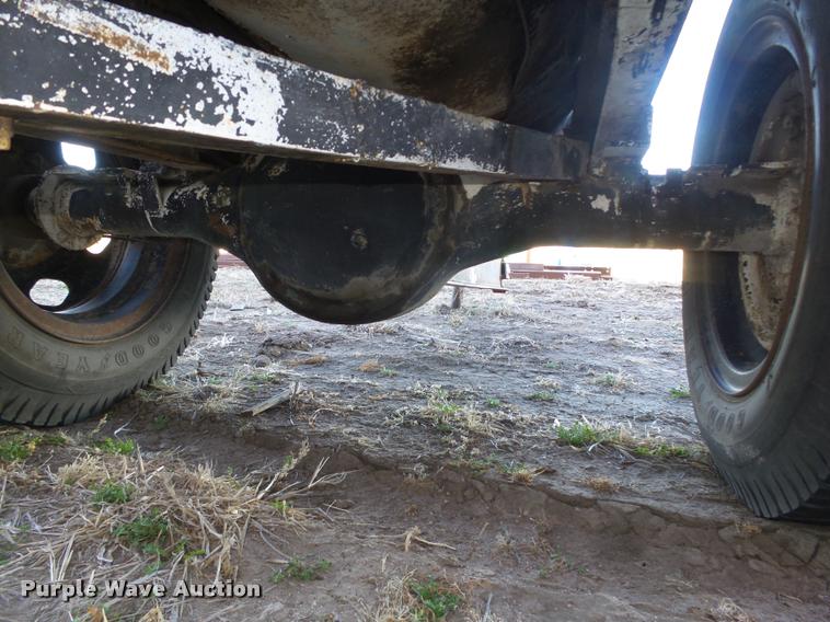 image for item DA0585 Shop built tank trailer