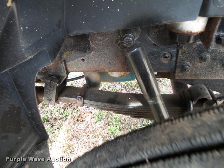 image for item DA2545 1996 International 4900 dump truck