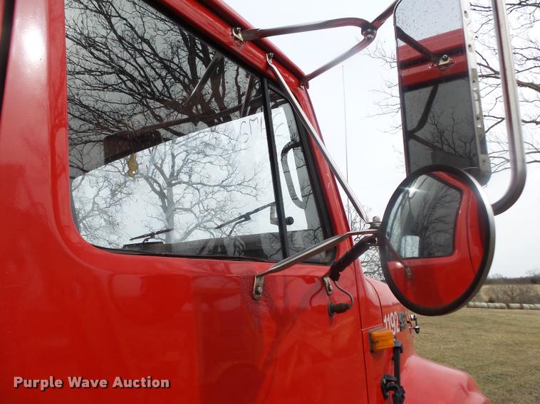 image for item DA2545 1996 International 4900 dump truck