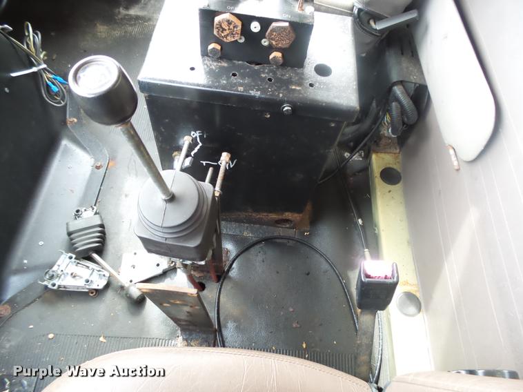 image for item DA2545 1996 International 4900 dump truck