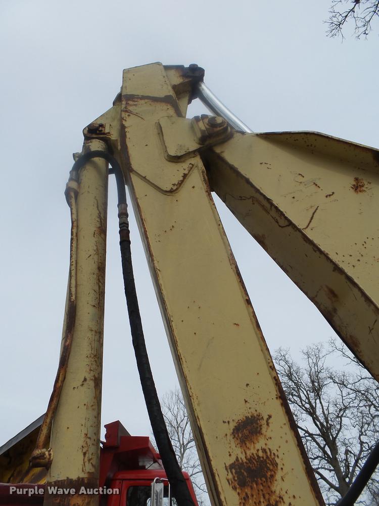 image for item DA2546 Hy-dynamic Dynahoe backhoe