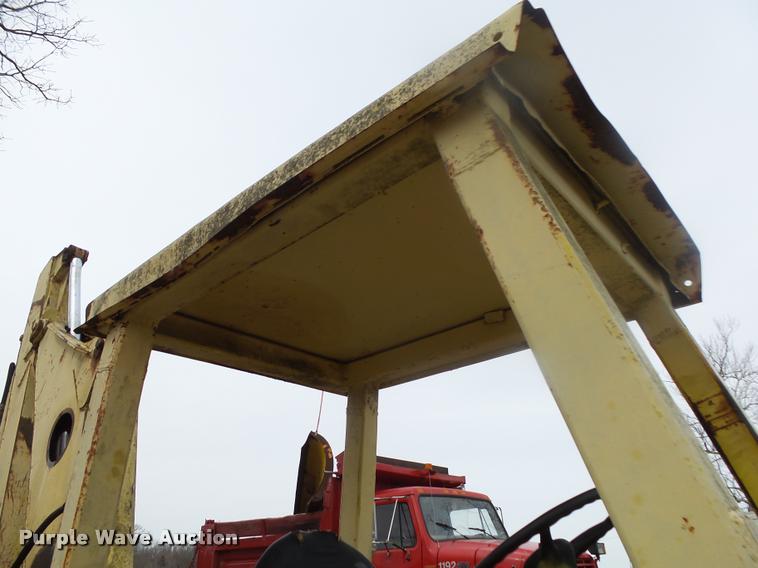 image for item DA2546 Hy-dynamic Dynahoe backhoe