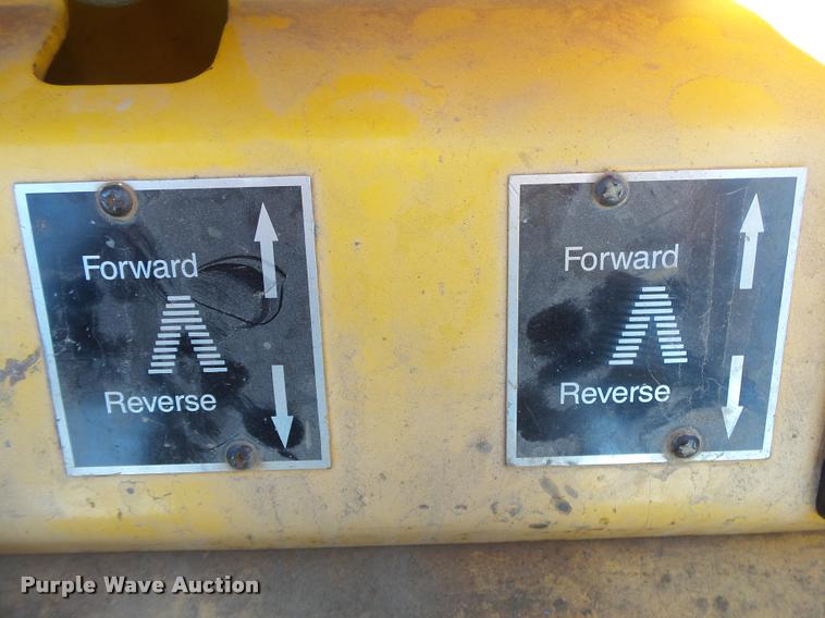 image for item DA2552 2002 Rammax P33/24HHMR trench compactor