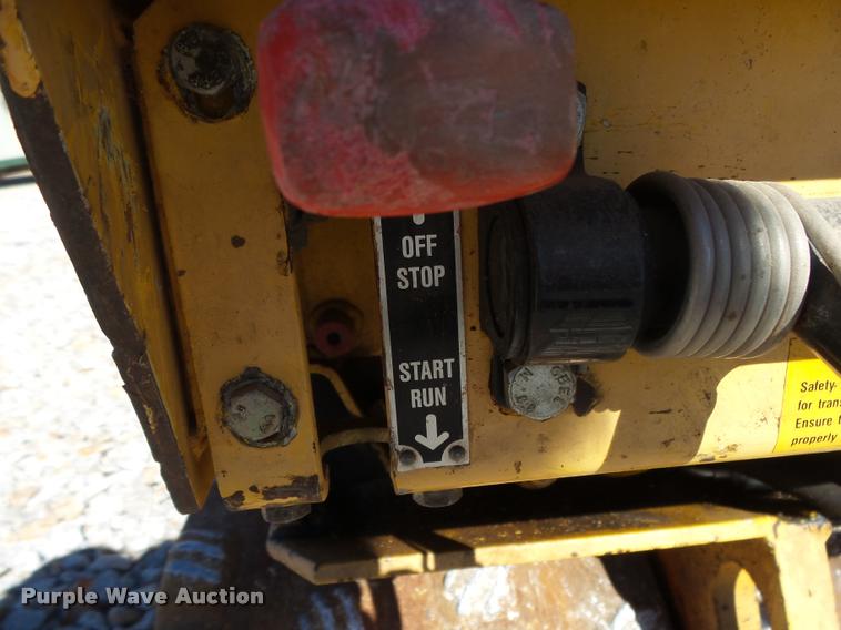 image for item DA2552 2002 Rammax P33/24HHMR trench compactor