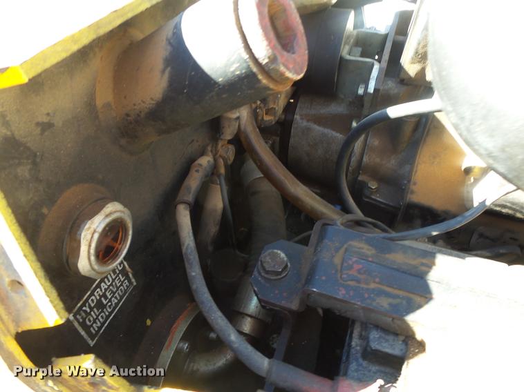 image for item DA2552 2002 Rammax P33/24HHMR trench compactor