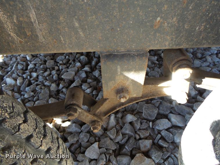 image for item DA2553 2001 Bri-Mar end dump trailer