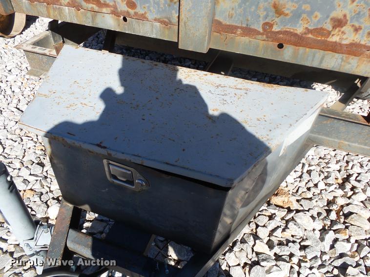 image for item DA2553 2001 Bri-Mar end dump trailer