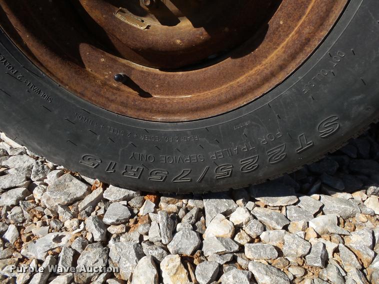 image for item DA2554 1994 Starlite utility trailer