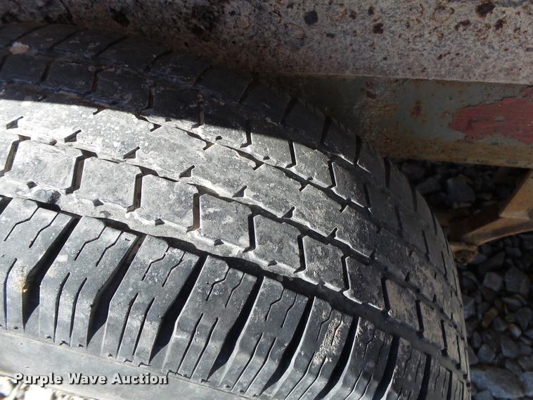 image for item DA2554 1994 Starlite utility trailer