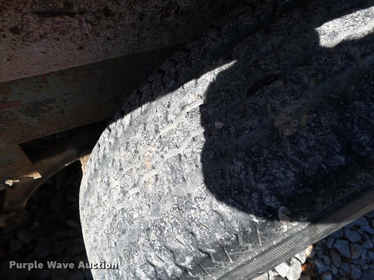 image for item DA2554 1994 Starlite utility trailer