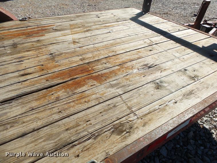 image for item DA2554 1994 Starlite utility trailer