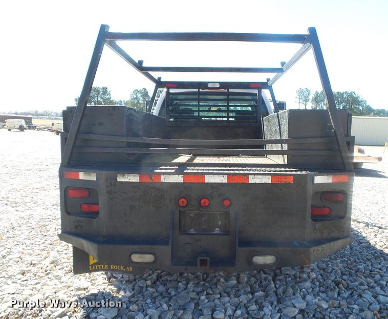 image for item DA2555 2007 Chevrolet Silverado 3500 Ext.Cab flatbed pickup truck
