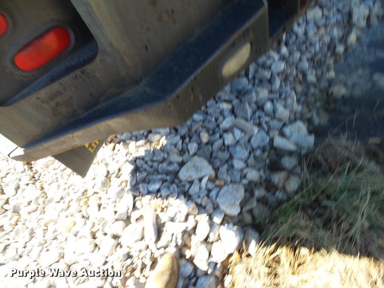 image for item DA2555 2007 Chevrolet Silverado 3500 Ext.Cab flatbed pickup truck