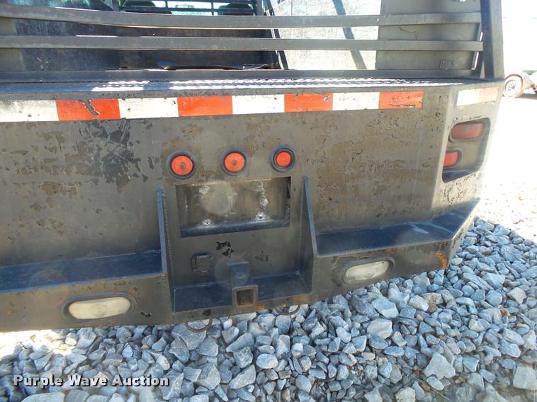 image for item DA2555 2007 Chevrolet Silverado 3500 Ext.Cab flatbed pickup truck