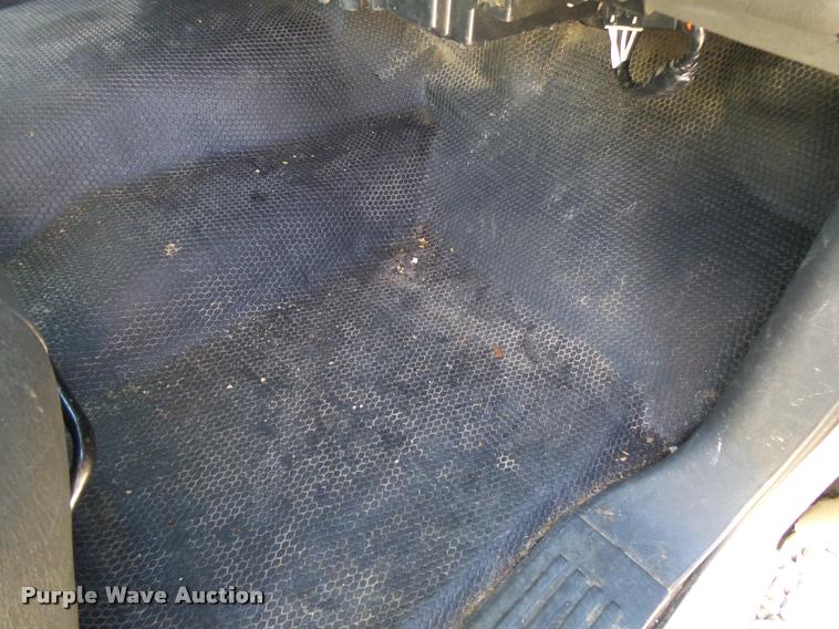 image for item DA2555 2007 Chevrolet Silverado 3500 Ext.Cab flatbed pickup truck