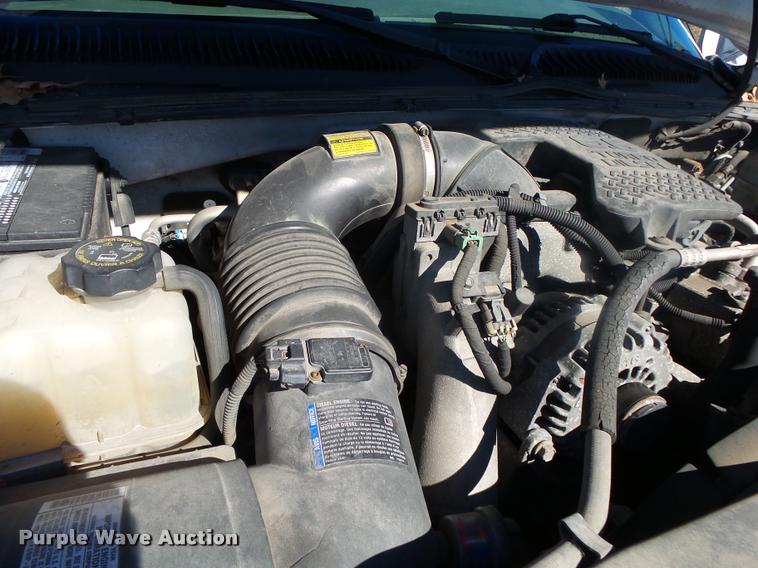 image for item DA2555 2007 Chevrolet Silverado 3500 Ext.Cab flatbed pickup truck