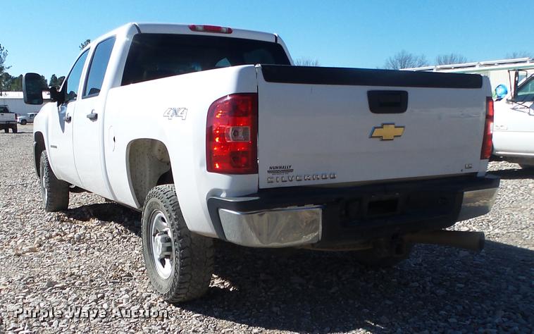 image for item DA2557 2008 Chevrolet Silverado 2500HD Crew Cab pickup truck