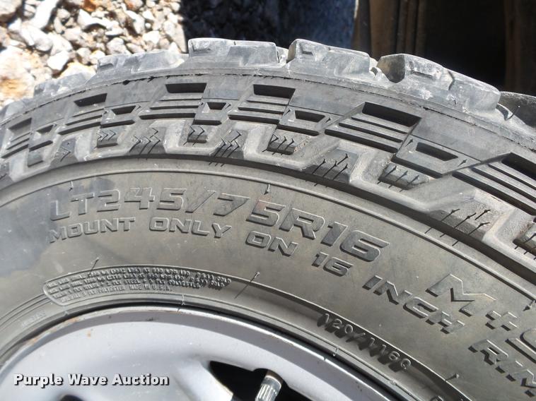 image for item DA2557 2008 Chevrolet Silverado 2500HD Crew Cab pickup truck