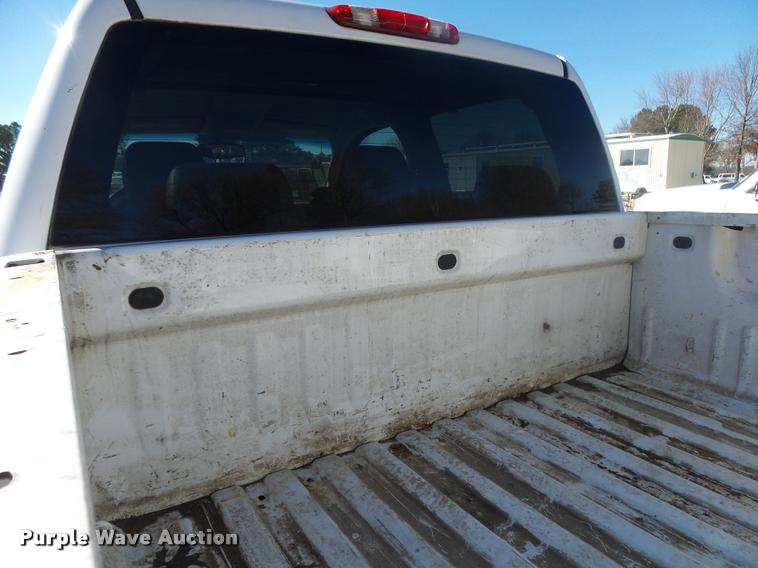 image for item DA2557 2008 Chevrolet Silverado 2500HD Crew Cab pickup truck