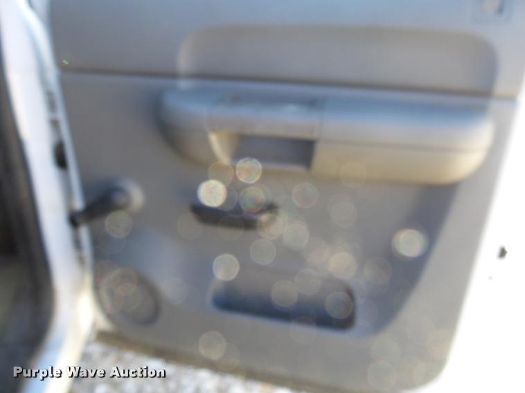 image for item DA2557 2008 Chevrolet Silverado 2500HD Crew Cab pickup truck