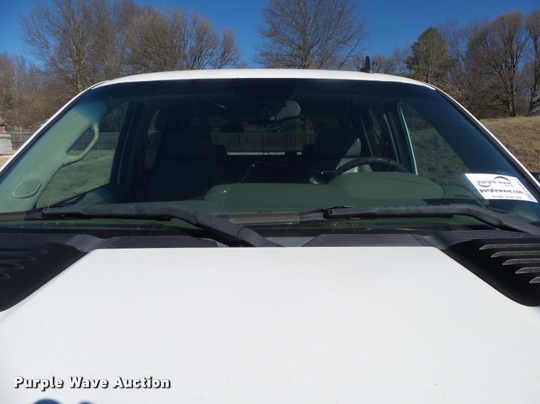 image for item DA2557 2008 Chevrolet Silverado 2500HD Crew Cab pickup truck