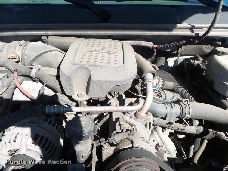 image for item DA2557 2008 Chevrolet Silverado 2500HD Crew Cab pickup truck