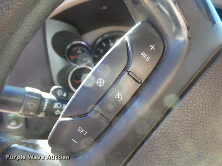 image for item DA2557 2008 Chevrolet Silverado 2500HD Crew Cab pickup truck