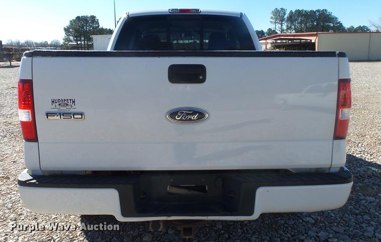 image for item DA2558 2005 Ford F150 SuperCab pickup truck