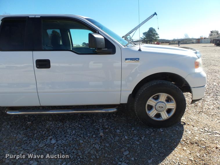 image for item DA2558 2005 Ford F150 SuperCab pickup truck