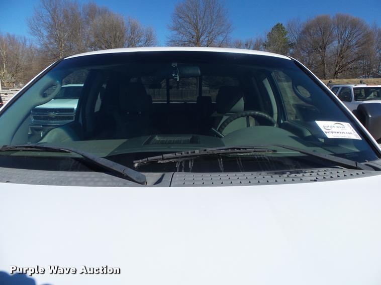 image for item DA2558 2005 Ford F150 SuperCab pickup truck