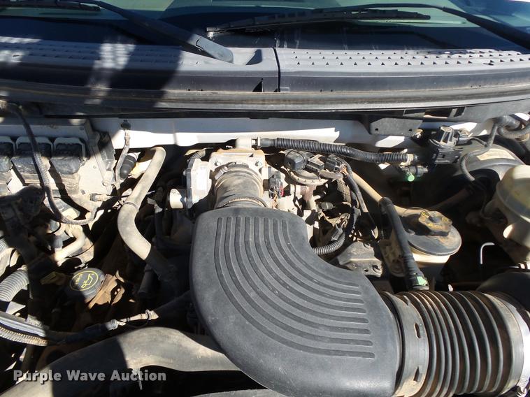 image for item DA2558 2005 Ford F150 SuperCab pickup truck