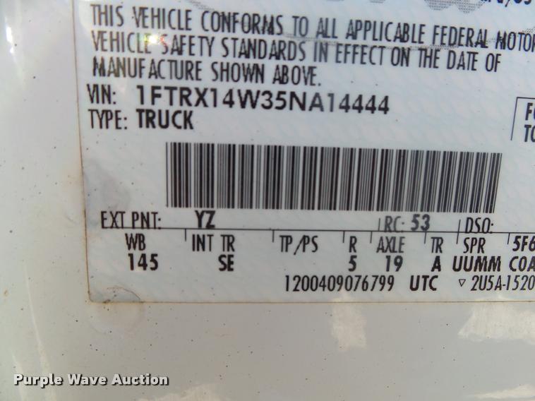 image for item DA2558 2005 Ford F150 SuperCab pickup truck