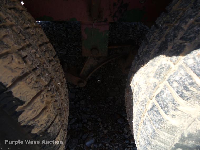 image for item DA2560 1996 JMCO equipment trailer