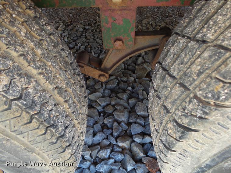 image for item DA2560 1996 JMCO equipment trailer