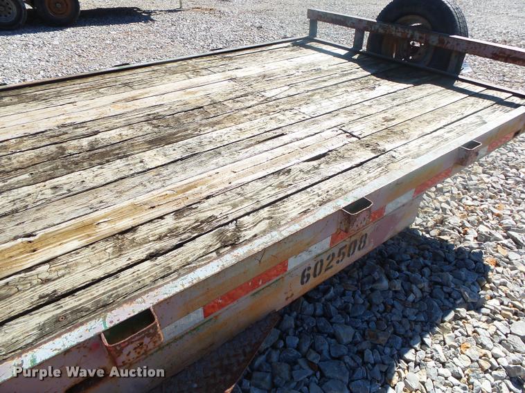 image for item DA2560 1996 JMCO equipment trailer