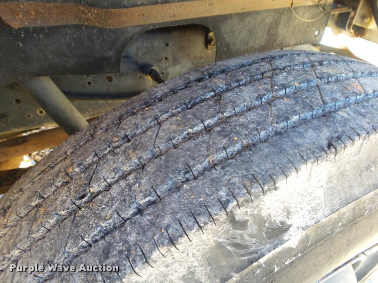 image for item DA2564 1988 International S1600 water truck