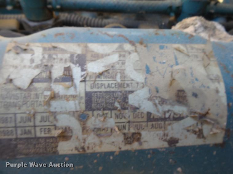 image for item DA2564 1988 International S1600 water truck