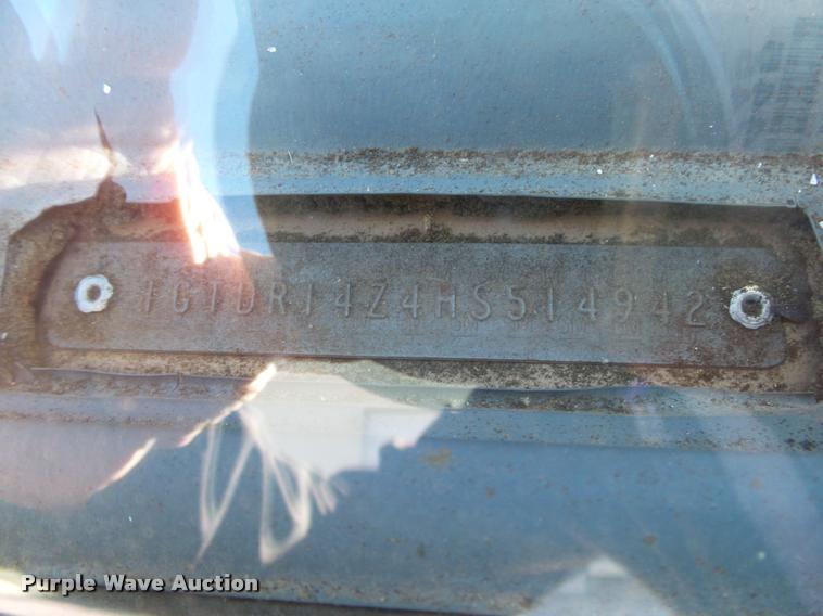 image for item DA2565 1987 GMC R1500 pickup truck