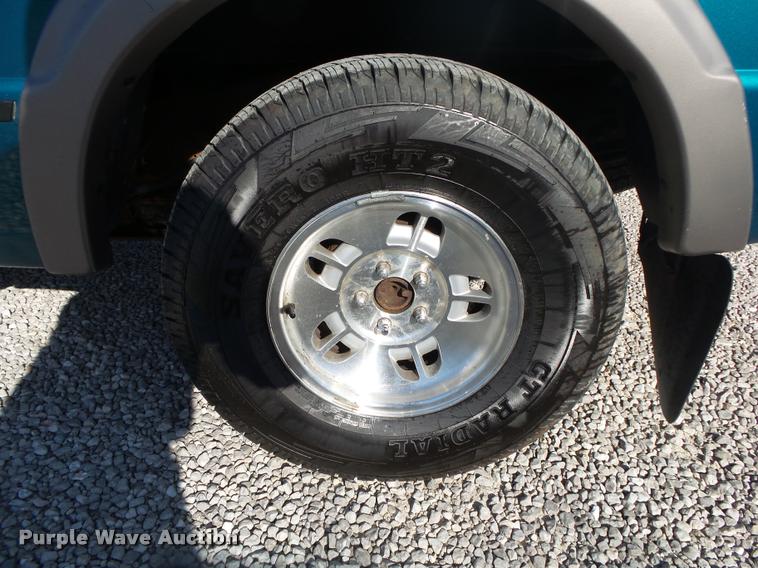 image for item DA2586 1994 Ford Ranger XL SuperCab pickup truck