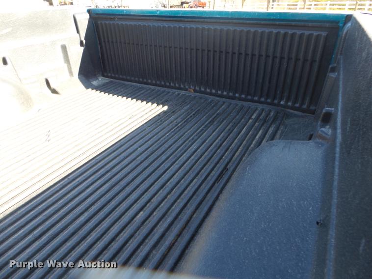 image for item DA2586 1994 Ford Ranger XL SuperCab pickup truck