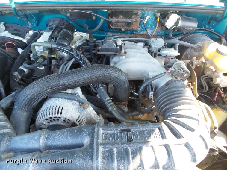 image for item DA2586 1994 Ford Ranger XL SuperCab pickup truck