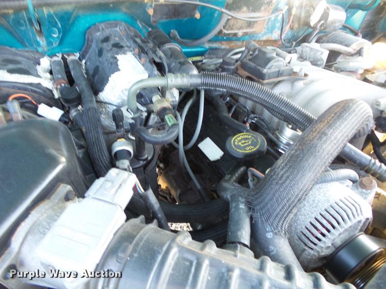 image for item DA2586 1994 Ford Ranger XL SuperCab pickup truck