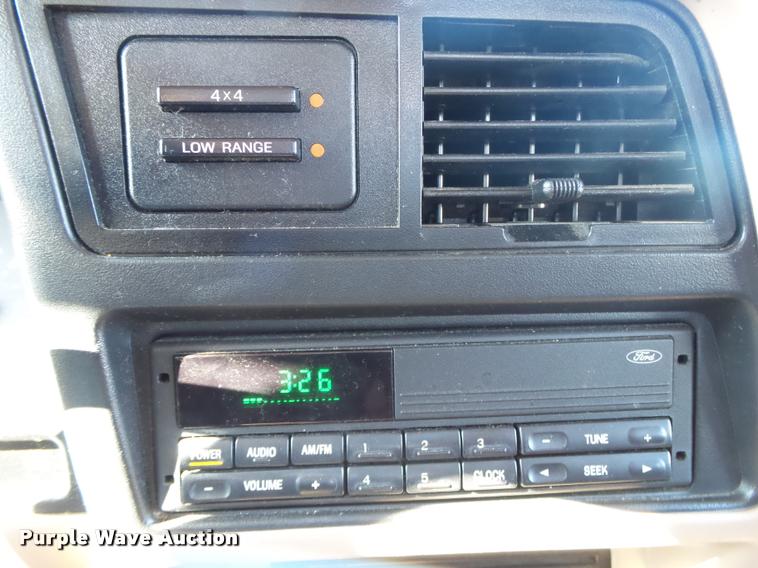 image for item DA2586 1994 Ford Ranger XL SuperCab pickup truck