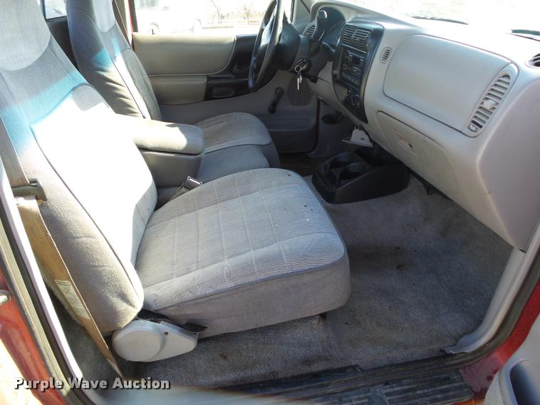 image for item DA2587 1995 Ford Ranger XLT pickup truck