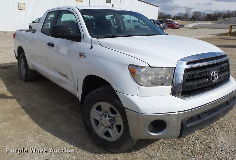 image for item DA3339 2012 Toyota Tundra Double Cab pickup truck