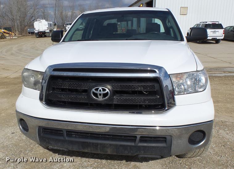 image for item DA3339 2012 Toyota Tundra Double Cab pickup truck